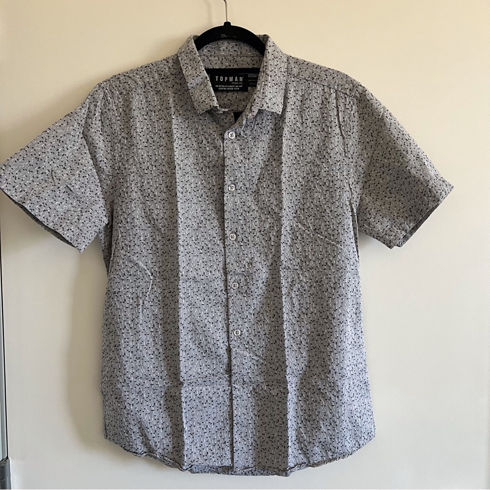 Topman Short Sleeve Button Up. M